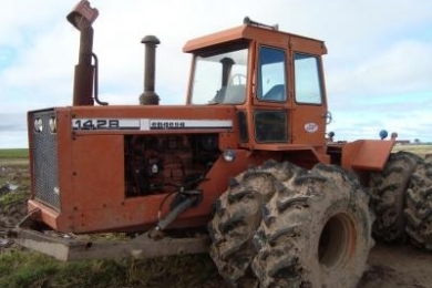 Trator Engesa 1428